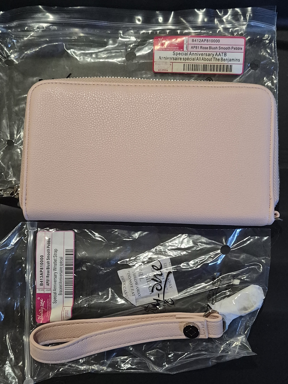 Thirty-One Gifts All About The Benjamins Wallet with Wristlet Strap Pink